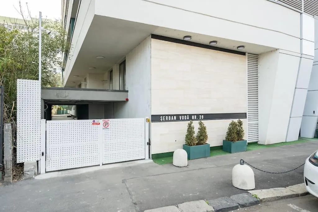 Central 13 Apartment - New Building & Parking Bucharest Romania